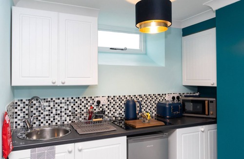 Bowes House | The Ancient Unicorn