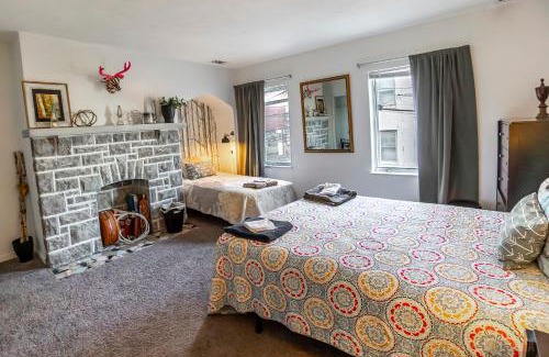 Mount Washington Apartment | The Andrew and Andy on Mt Washington