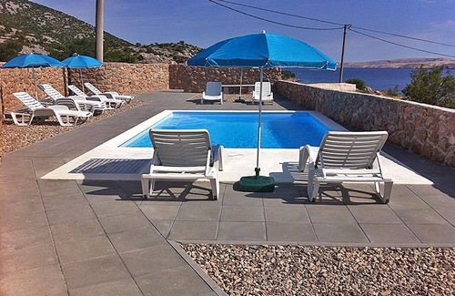 Cesarica House | The apartment Camelia with pool apartman 1 (4+2)