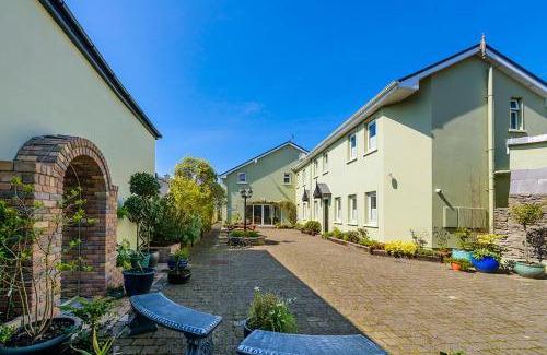 Dingle Apartment | The Arch An Capall Dubh Dingle