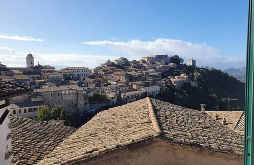 Arpino House | The Arpino Suite - vacation rental by owner