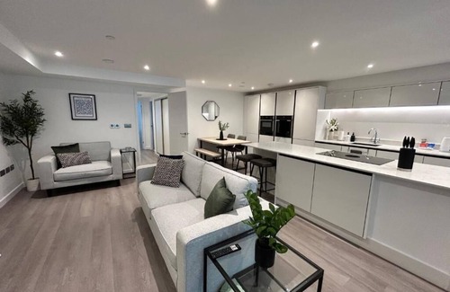 Ramsgate Apartment | The Atria Suite, The Atria Suite | Premium Harbour Stay