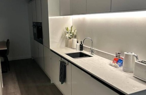 Ramsgate Apartment | The Atria Suite, The Atria Suite | Premium Harbour Stay