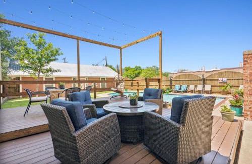 Eastland Hotel | The Austin Room