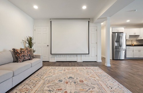 Warrenton Apartment | The Baldwin Flat - furnished for long-term stays