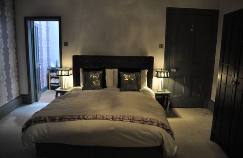 Hawick House | The Bank Guest House