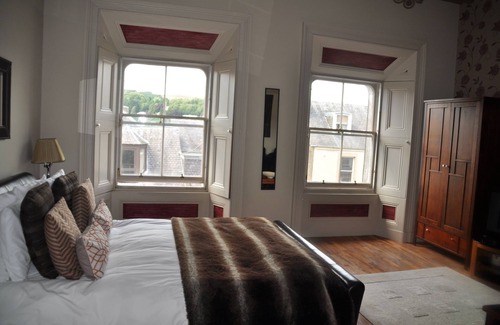 Hawick House | The Bank Guest House