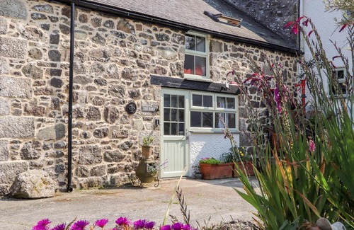Coverack House | The Barn at Trevothen Farm