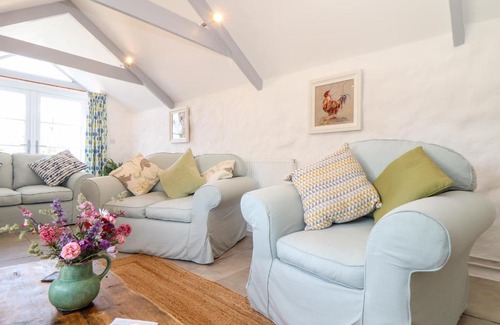 Coverack House | The Barn at Trevothen Farm