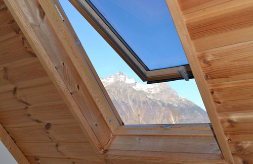 Le Bourg-d'Oisans House | The Barn, Ferme Noemie, Cycle/Ski. Large property, lovely location