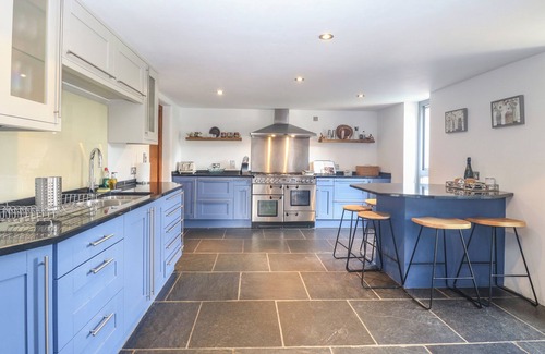 Tunstead Cottage | THE BARN, pet friendly, with pool in Hoveton & Wroxham