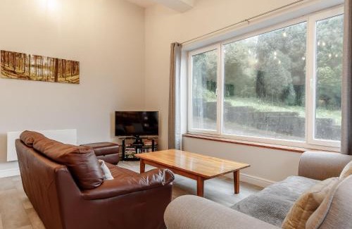 Neath House | The Barn-Uk32860