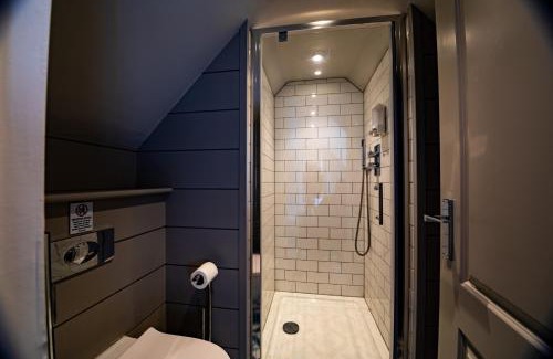 Pevensey Bed & Breakfast | The Bay Hotel