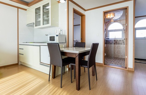 Songsan-dong House | The Bay Jeju Resort