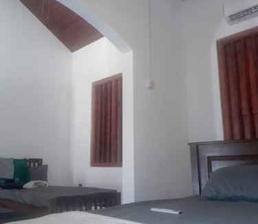 Thalpitiya Hotel | The Beach Club