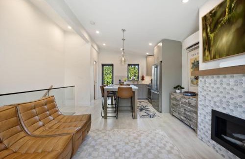 Black Creek Apartment | The Beach House at Saratoga #2