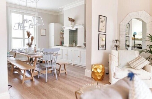 Bournemouth City Centre House | The Beach House Sleeps (20 & 4 mins to the beach)