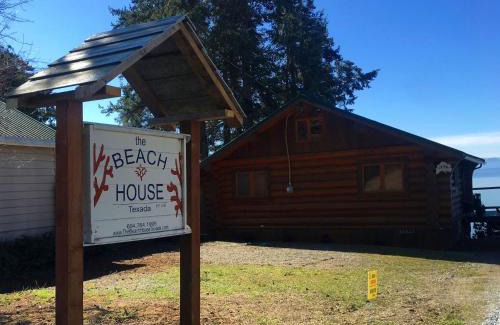 Gillies Bay House | The Beach House Texada - Oceanfront Cabin