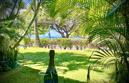 Honokowai Condo | The beach is waiting! Super cute unit,1 min walk to the beach across the street