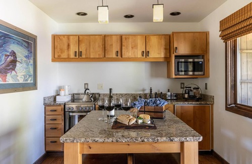 Emigrant House | The beautiful trout house on the Yellowstone River