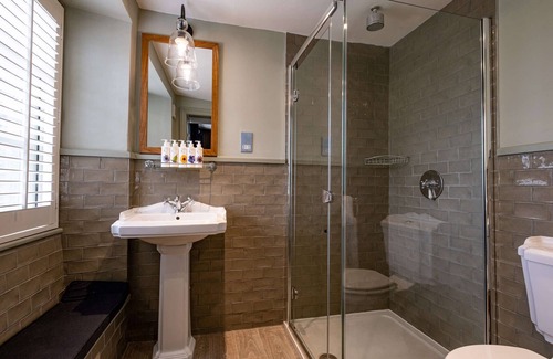 Stow-on-the-Wold Hotel | The Bell at Stow