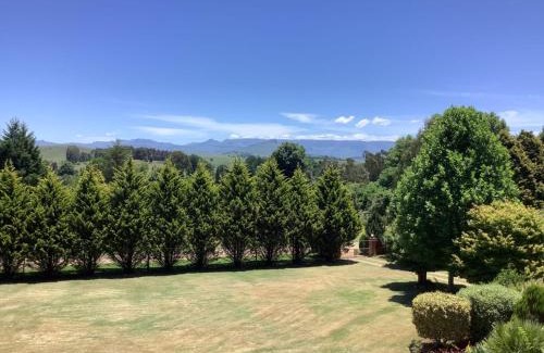 Underberg Apartment | The Bells in the berg flat