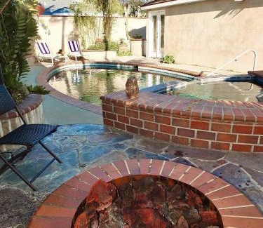 Belmont Park House | The Belmont Beach Bungalow - Pool & Hot tub