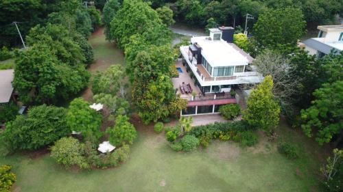Khanong Phra Villa | The Belmont Khao Yai Private Mansion