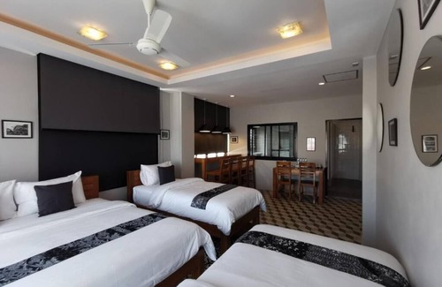 Old Phuket Town Hotel | The Besavana Phuket