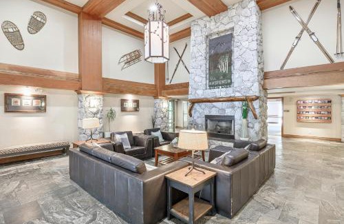 Upper Village Apartment | The Best ski-in/ski-out at The Aspens