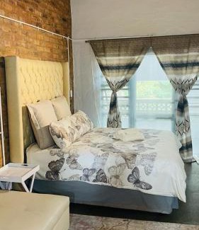 Downtown Johannesburg Apartment | The Beverly by maboneng