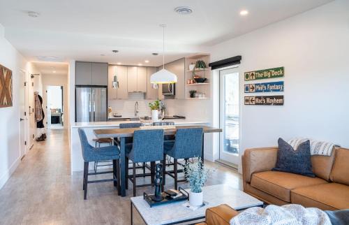 Revelstoke Apartment | The Big Deck by Revelstoke Vacations