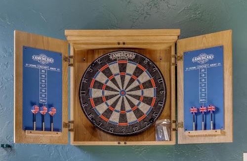 Oklahoma City Villa | The Big Friendly - A family retreat, heated pool, hot tub, game room minutes away from DT OKC