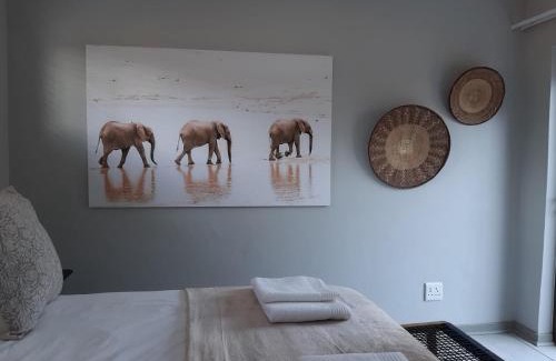 White River Apartment | The Bird Hide Luxury Self catering Chalets