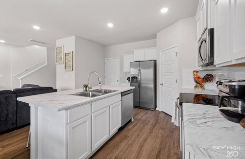 Fayetteville House | The Bird House - Private Hot Tub, 2 Miles to U of A, Baum & Fayetteville Square