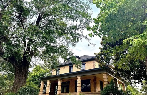 Mount Pleasant House | The Birds Eye Suite w/Private Full Bath