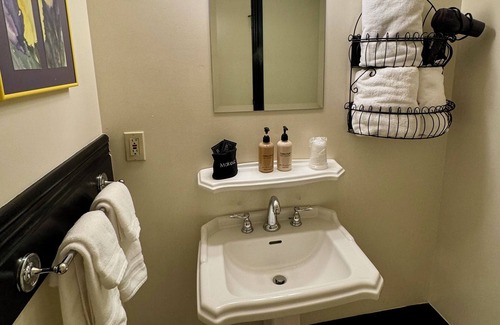 Bisbee Hotel | The Block Hotel Bisbee
