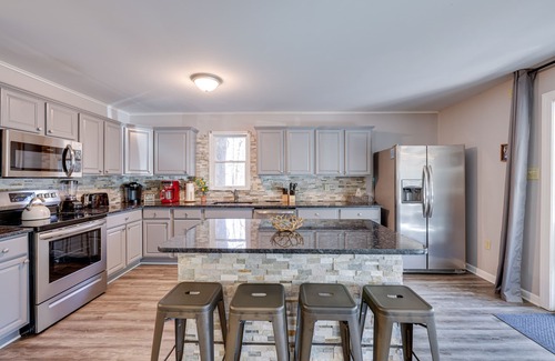 Albrightsville Cabin | The Blue Heron - Visit Jim Thorpe & Wineries!