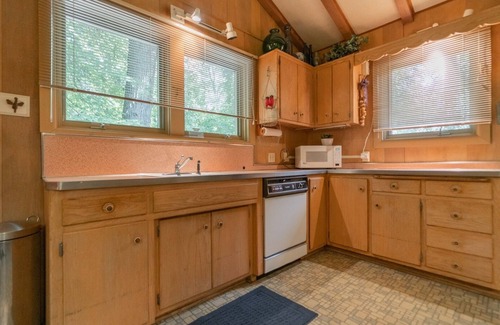 Michiana Shores House | The Blue Spruce @ Stop 41