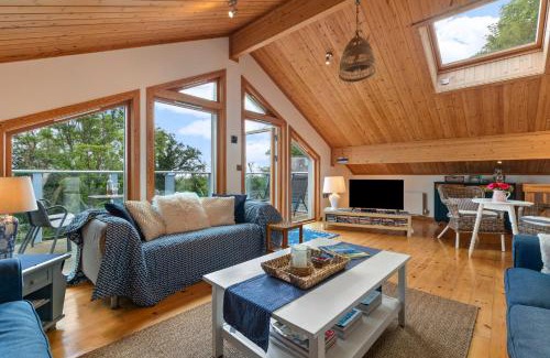 Penally Cabin | The Bluebell - Luxury Lodge with Hot Tub