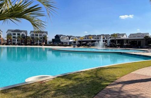 Tshwane Apartment | The Blyde Crystal Lagoon Penthouse