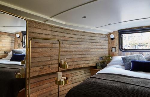 Paddington Boat Rental | The Boathouse
