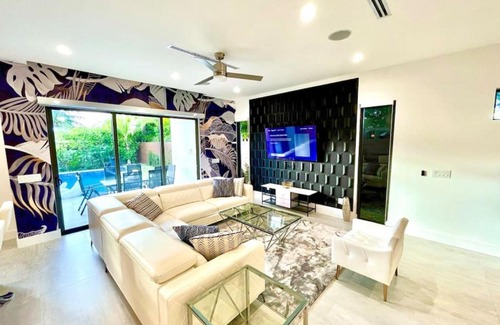 Victoria Park House | The Botanical Oasis Las Olas