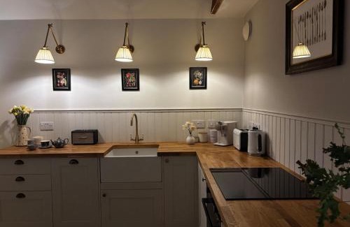 Kemble House | The Bothy