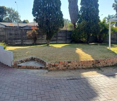 Kempton Park Bed & Breakfast | The Bougainvillea