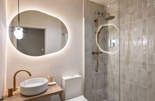 Eixample Apartment | The Boulevard by Aspasios