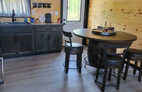 Jamestown House | The Bourbon House