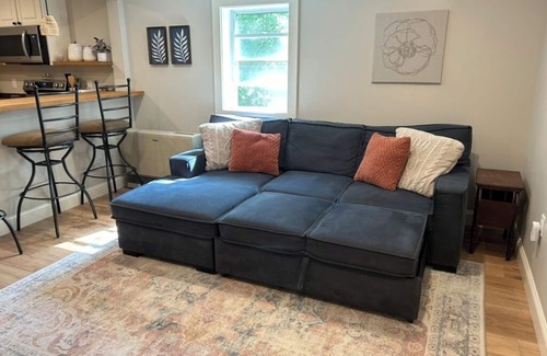 Freeport Apartment | The Bow Street Abode/Charming 2 BR Retreat