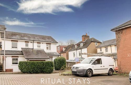 Hemel Hempstead Apartment | The Bracken's by Ritual Stays
