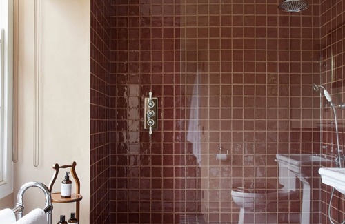 Maiden Bradley Hotel | The Bradley Hare